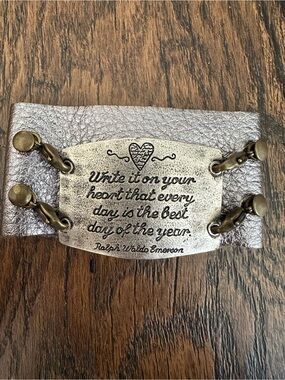 Lenny & Eva Silver Metallic Bracelet with Engraved Plate